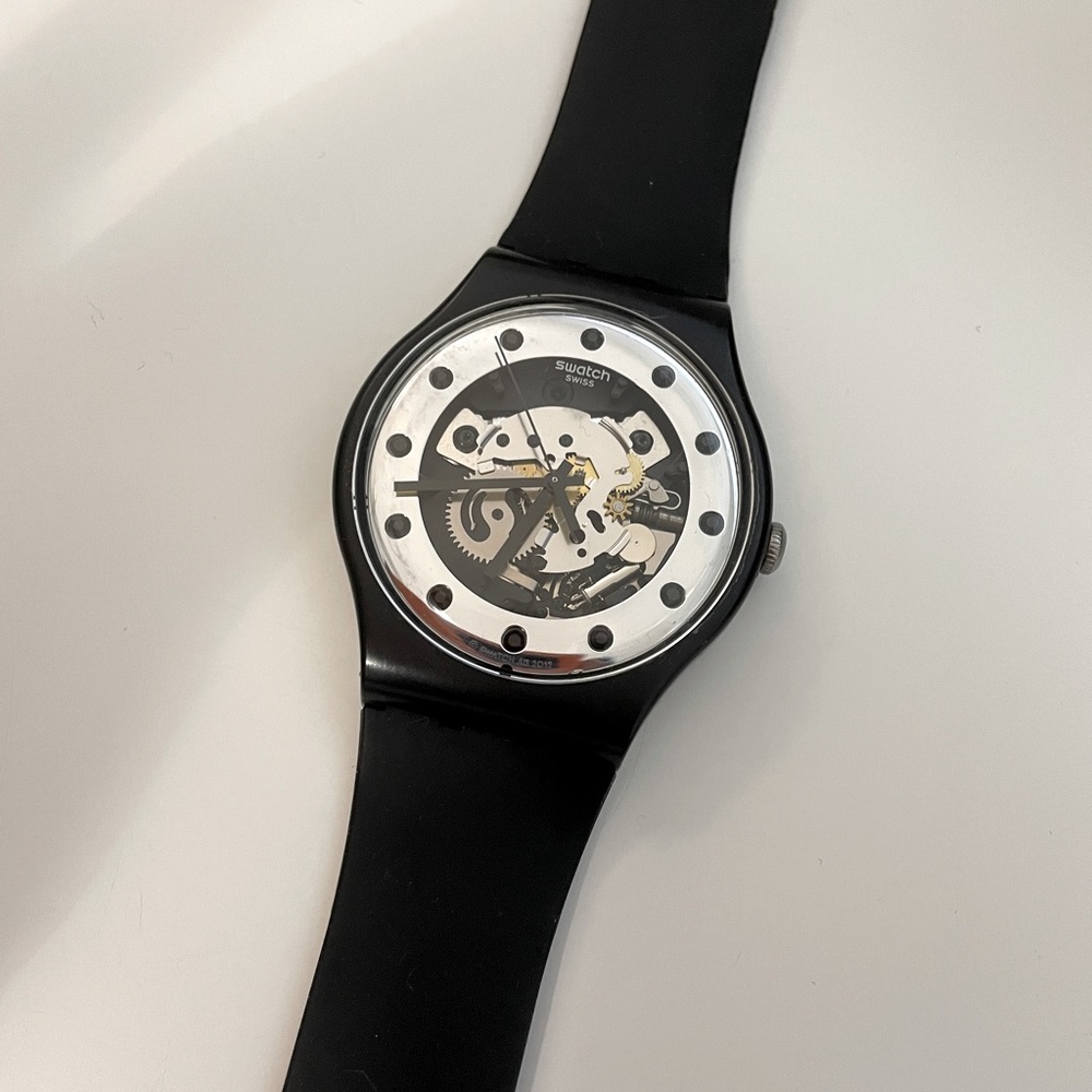 Beautiful black Swatch!